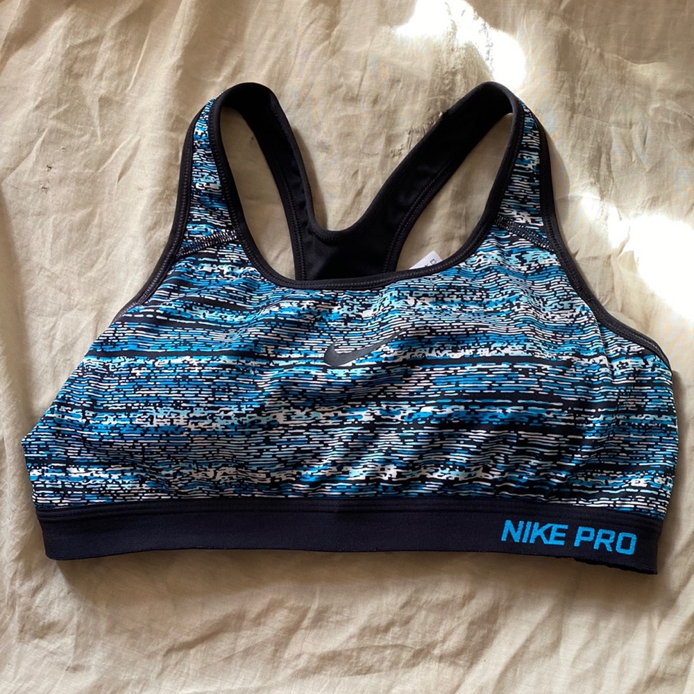 Nike Sports Bra | Size: L